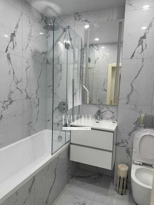 Продається 1- кімнатна квартира , ЖК 044, Кирилівська 37А Киев - изображение 2