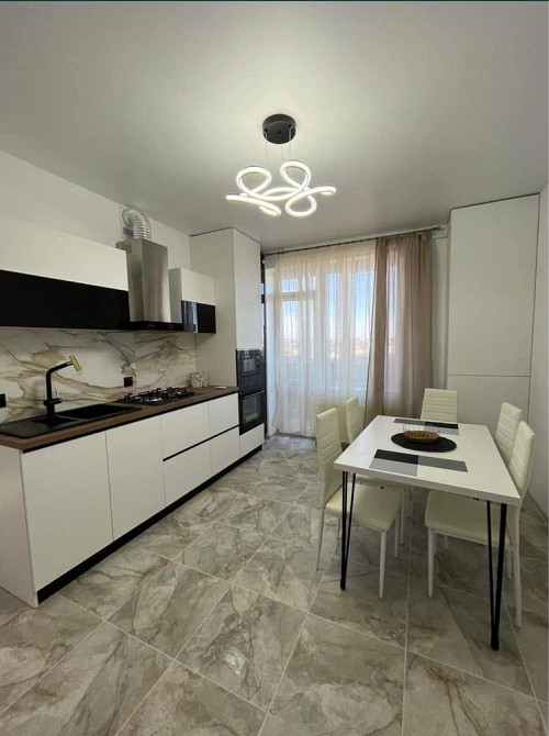 1 кімнатна квартира у Луцьку Луцк - изображение 1