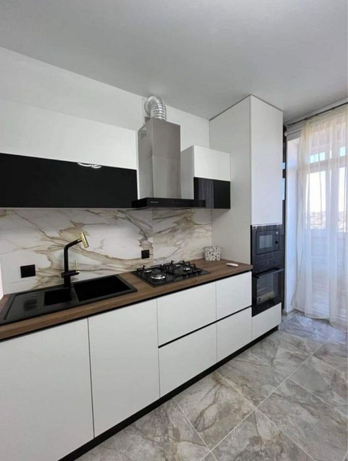 1 кімнатна квартира у Луцьку Луцк - изображение 3