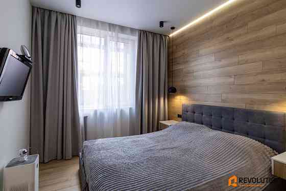 БЕЗ% ЖК Plaza Kvartal квартира з ремонтом 40м2 метро Теремки 10 хвилин Чабани