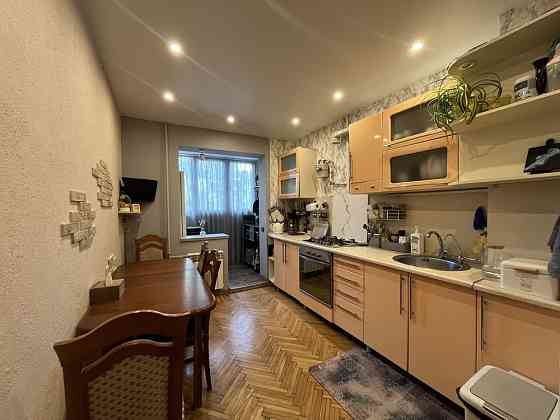 Зайти и жить!Продам красивую 3 к.  с ремонтом Вильямса Королева! Одесса