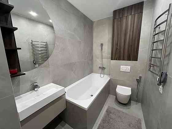 Продам 3 к. квартиру в ЖК SvitloPark з ремонтом. Киев