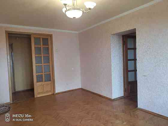 3 к. квартира 9/14 эт. кирп.  рядом с Метро "23 Августа", площ. 76 м2 Харьков