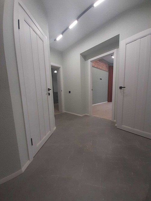 Оренда 2к вул. Бандери ( бічна) Львів - зображення 8