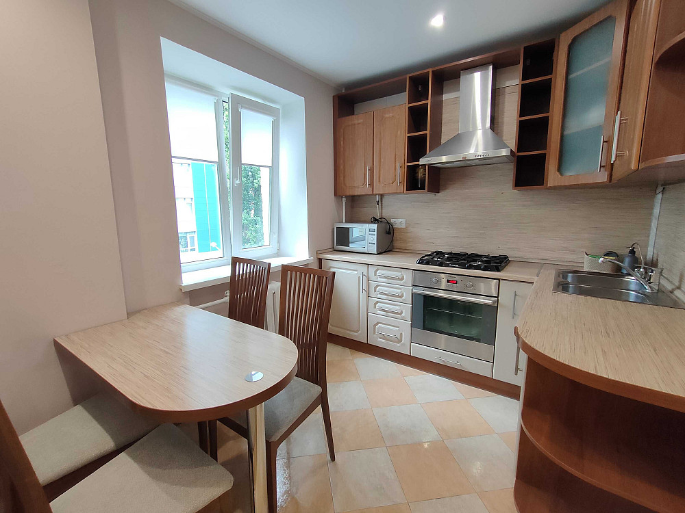 метро Либідська, метро Звіринецька 5-10мин. Пішки. 2-х. Кім.  Центр Киев - изображение 3