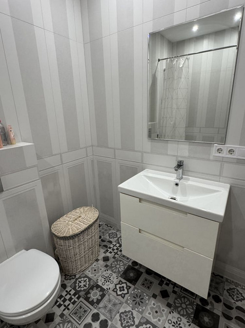 Оренда 2 кімнатної квартири, ЖК Галактика , 68 м. Кв. Сверстюка 6е Киев - изображение 6