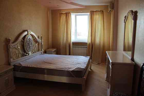 Простора 4-кімнатна квартира на Позняках. Власник. Без комісії. Киев