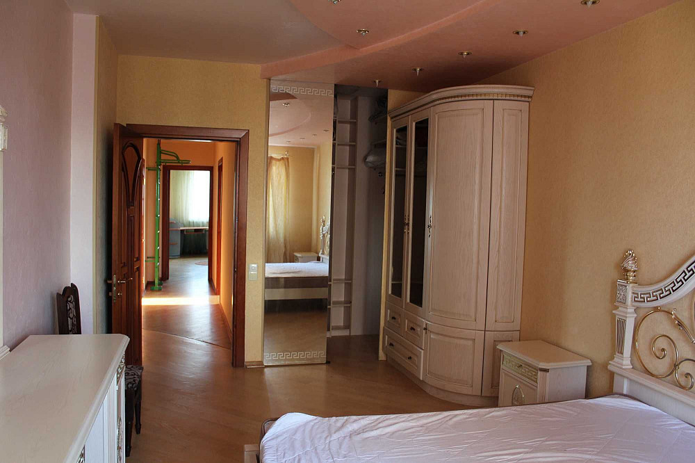 Простора 4-кімнатна квартира на Позняках. Власник. Без комісії. Киев - изображение 4