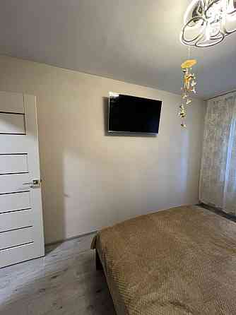 Продається 2 кімнатна квартира район росвигово Мукачево