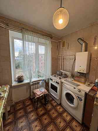 Продам 3-х в р-не Ворршиловки , авроры Марганець