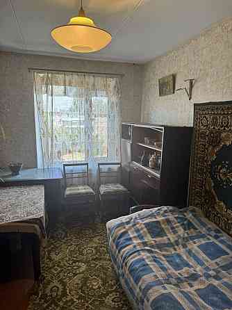 Продам 3-х в р-не Ворршиловки , авроры Марганець