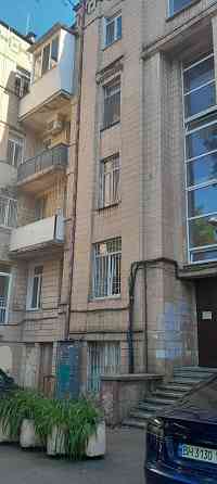 Продам 3-х ком квартиру в Центре. Дерибасовская. Одесса