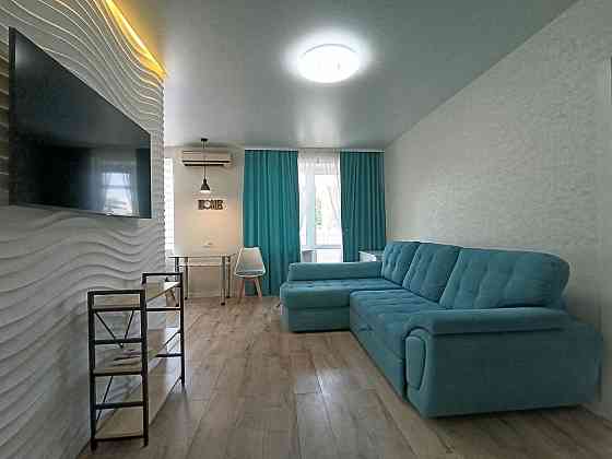 Продам 2-к квартиру з новим ремонтом у центрі Днепр