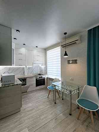 Продам 2-к квартиру з новим ремонтом у центрі Днепр
