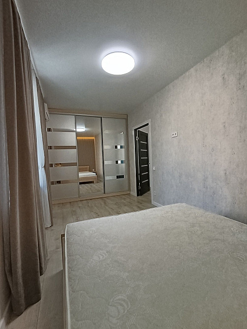 Продам 2-к квартиру з новим ремонтом у центрі Днепр - изображение 7