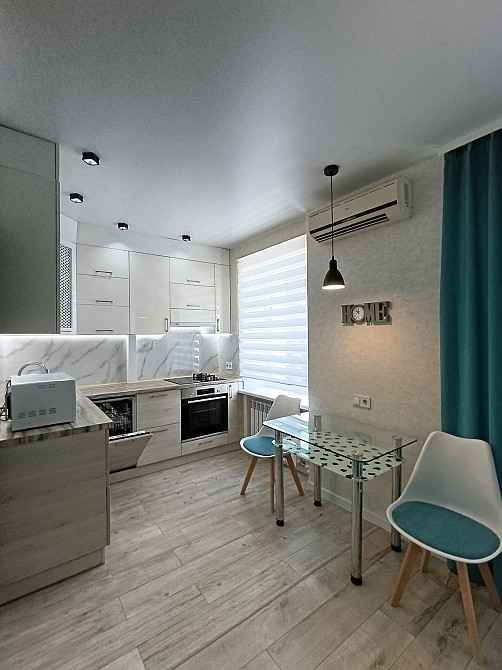 Продам 2-к квартиру з новим ремонтом у центрі Днепр - изображение 3