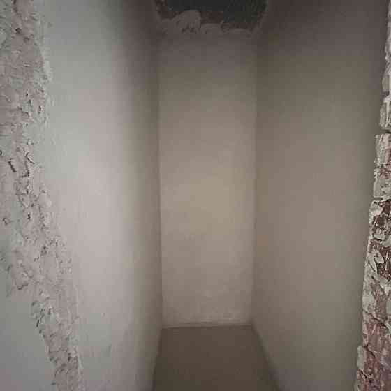 Продам 2-х кімнатну квартиру здану.Підходить під Постанови,Є відновлен Івано-Франківськ