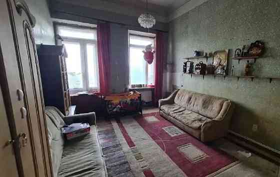 2 кім 68 м2 з АВТОНОМКОЮ в ЦЕНТРІ (716555) Днепр