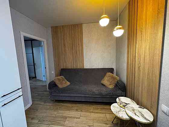 Продається 1 кімнатна квартира в районі Виставки 38808 Хмельницкий