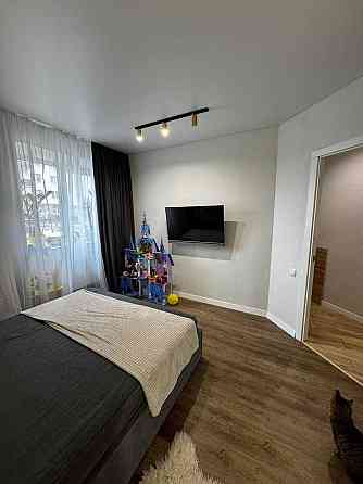 Продається 1 кімнатна квартира в районі Виставки 38808 Хмельницкий