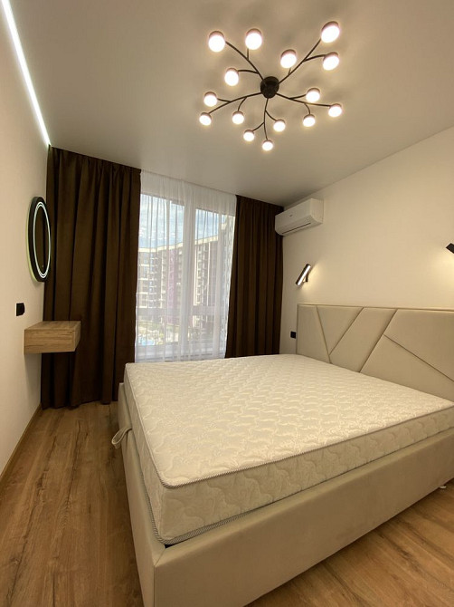 1.5-кімнатна квартира 38 м2 з ремонтом у ЖК Family Plaza Івано-Франківськ - зображення 8