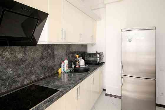 Сдам свою 1-комн. в  7-й жемчуине с видом  на море Одеса