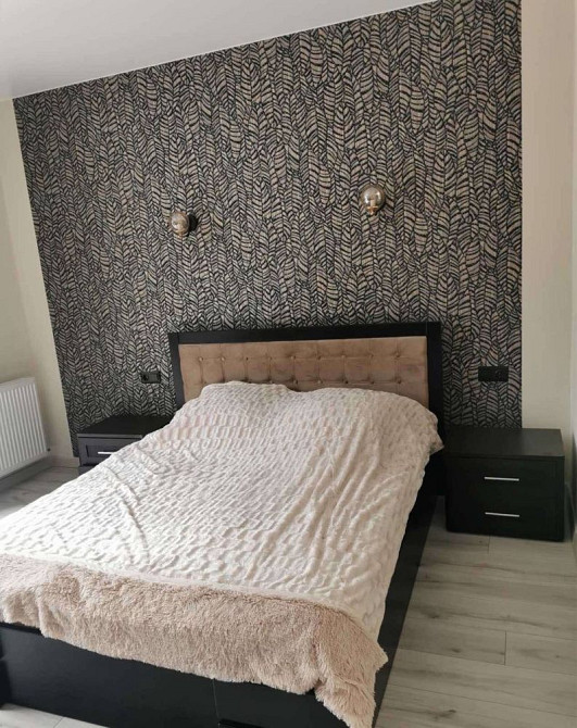 Оренда 2 кім квартири Залізнична Дольче Віта Львів - зображення 1