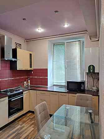 Здам 2к.кв. Центр. Сучасний ремонт.пр. Лесі Українки. вул. Філософська Степное (Полтавская обл.)