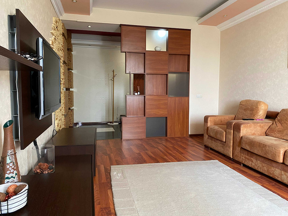 2-кімн. Вишгородська 45/2,  пл.87 м.кв. 9/9 пов.+2 тех. пов., ремонт Киев - изображение 5