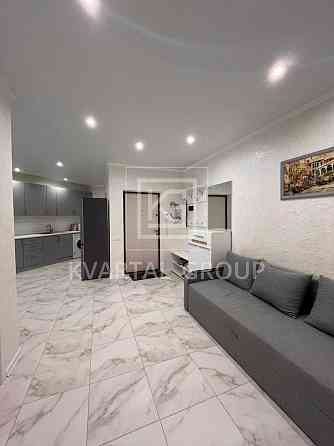 Євротрикімнатна біля центрального парку Ирпень