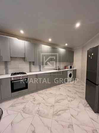 Євротрикімнатна біля центрального парку Ирпень