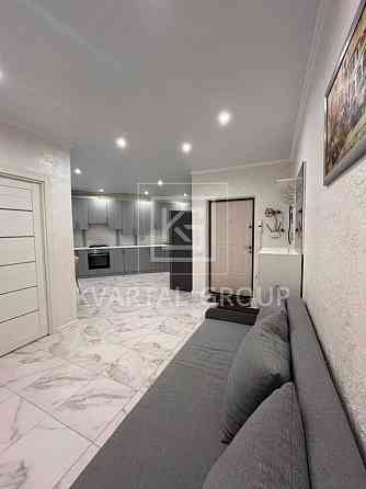 Євротрикімнатна біля центрального парку Ирпень