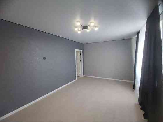 Продається 2 кімнатна квартира в Центрі 38296 Хмельницкий