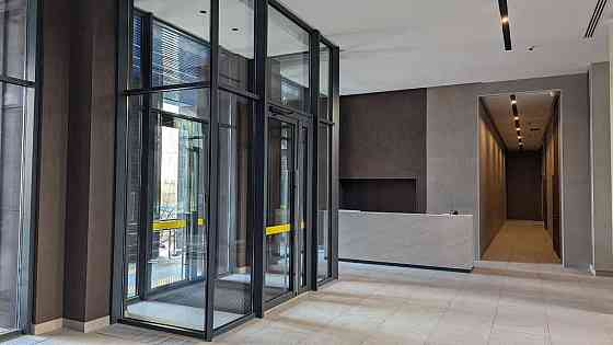 Річкова вул.4 Шевченківський р-н (центр)  1-кімнатна з ЛОДЖІЄЮ - 56.6м Киев