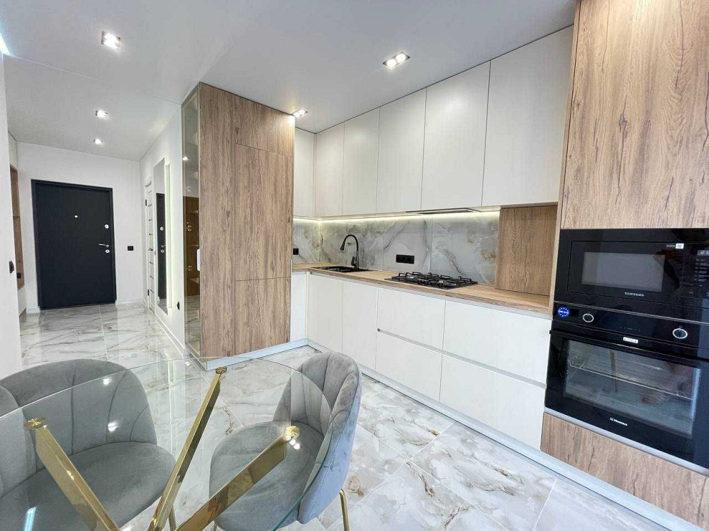 Продаж ідеальної,ГОТОВОЇ квартири в сучасному ЖК. БЕЗ ЗАЙВИХ ВИТРАТ! Івано-Франківськ - зображення 1