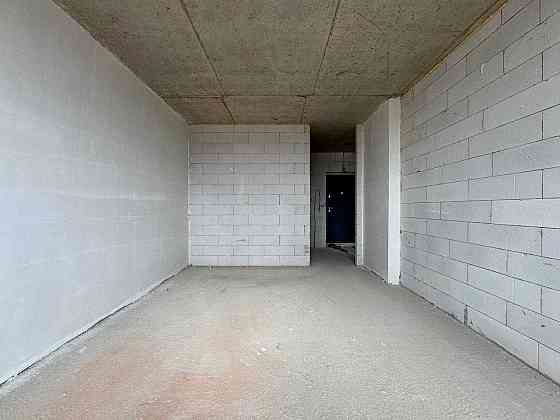 Продам 1 кім з балконом, Фемелі Плаза, 38м2! Терміново! Івано-Франківськ