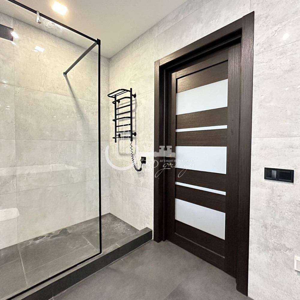 Продам квартиру вул Ахматоваї, 22 , 190 м2 , Позняки , Осокорки Киев - изображение 8