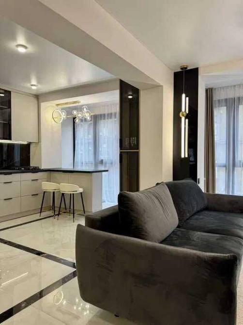 Продажа 2к квартири центр 61м2 м.Олимпийская 4этаж Гардеробная Киев - изображение 7