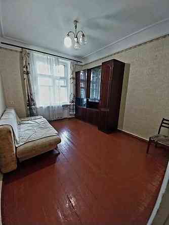 2 ком.кв. 1/3 кам. 48м.кв.  Сталинка, район Сухой Фонтан Николаев