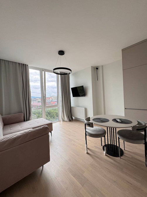 Продаж чудової 1,5 кімнатної квартири Ужгород - изображение 1