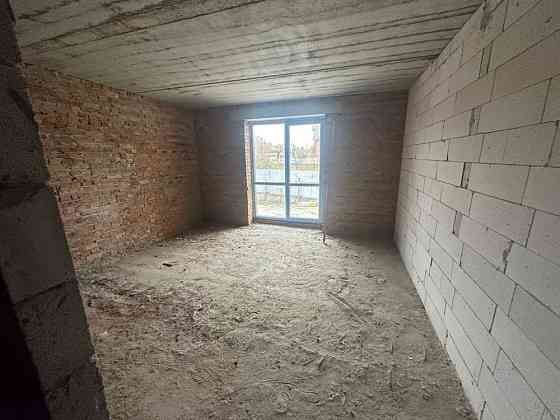 Продам срочно однокімнатну квартиру  по дуже вигідній ціні! Бровары