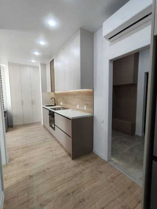 Затишна квартира з новим ремонтом у сучасному будинку Одесса - изображение 7