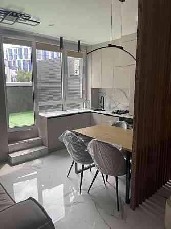 Терміновий продаж 1 кім. кв з терасою ЖК «Рівʼєра» Киев