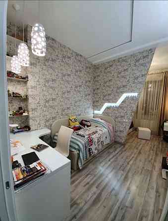 ЖК Дом на набережной. 3 к.кв. -  105 м2, пер. Банный 1. Стрелка Харьков