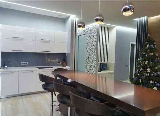 ЖК Дом на набережной. 3 к.кв. -  105 м2, пер. Банный 1. Стрелка Харьков