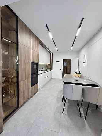 Продаж 2 кім з євроремонтом в центр частині міста в закритому ЖК Івано-Франківськ