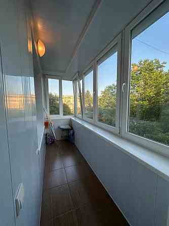 Продаж 2-кімнатної квартири по вулиці В.Великого з євроремонтом Львов