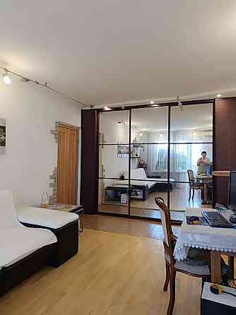 Аренда двухкомнатной квартиры на Тополе 3 Днепр