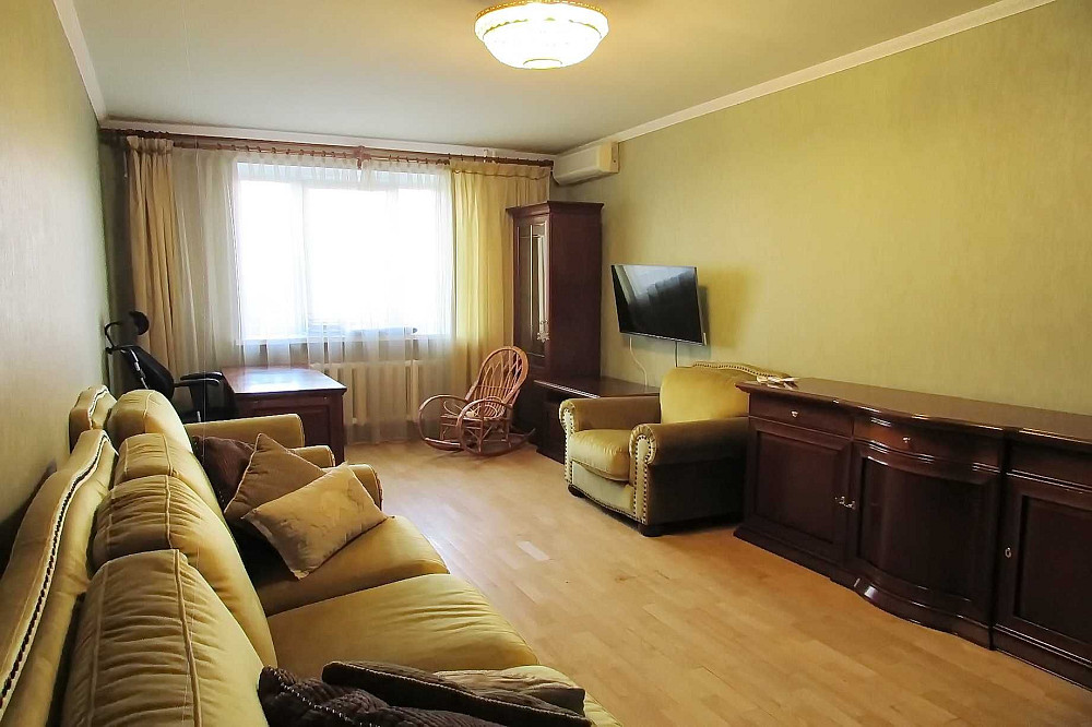 Оренда  3х. кімнатної квартири  Позняки, вул. Ревуцького  5 Київ - зображення 4