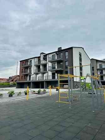 Продаж 1 кімнатна 39 мкв 3 Поверх Винники Львів секція 10 Винники